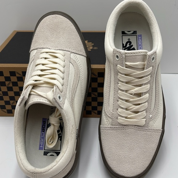 Vans WMNS Bmx Old Skool
Marshmallow/Gum
VN0005UZOVM Sneakers - Picture 13 of 16